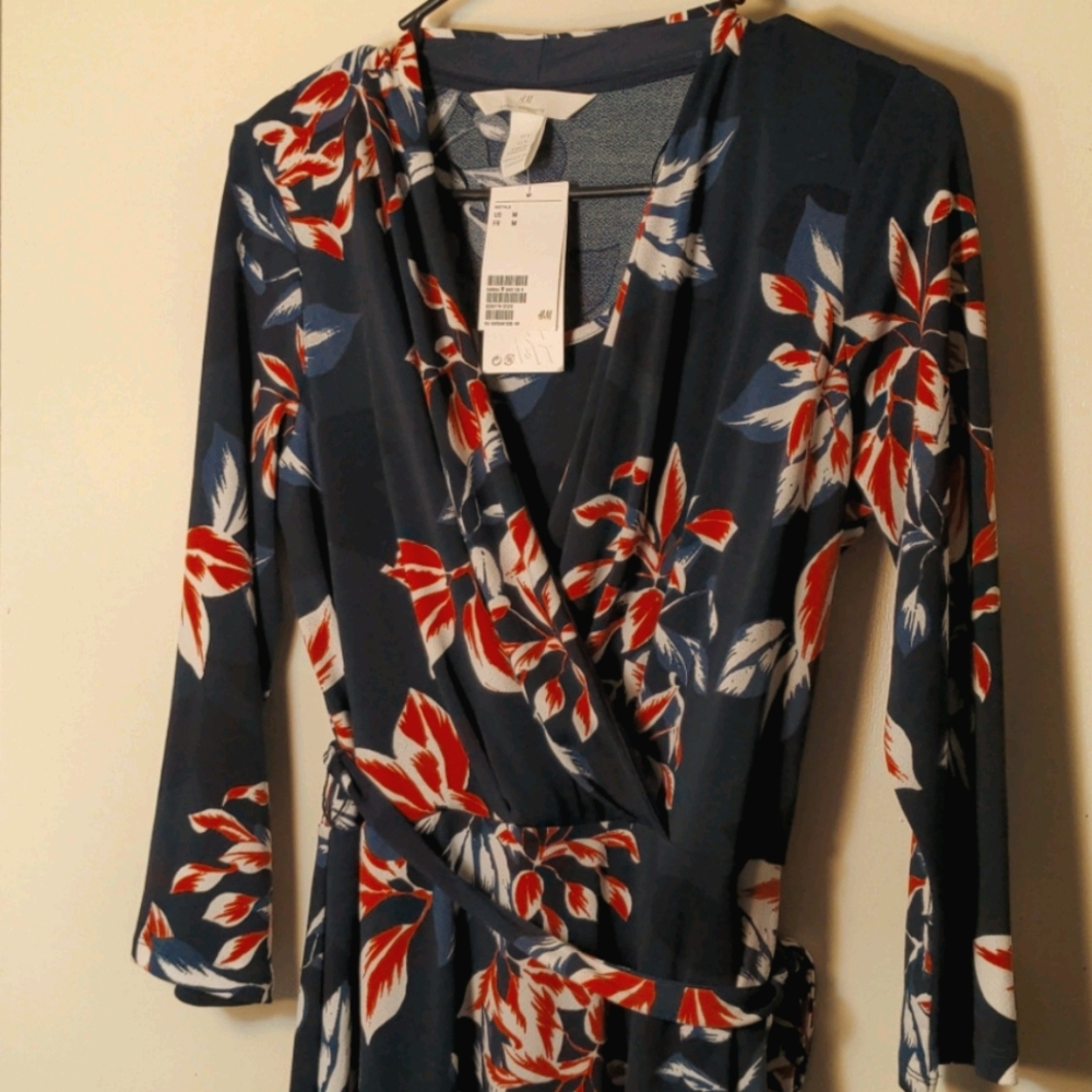 H and m maternity dress size medium